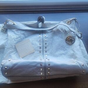 Michael Kors Washed Cream Slouch Bag